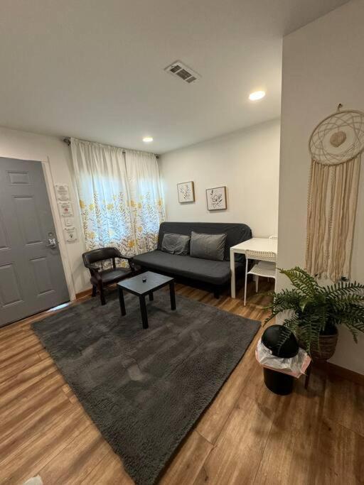 1 Bedroom Easyparking Laundry * Chicago
