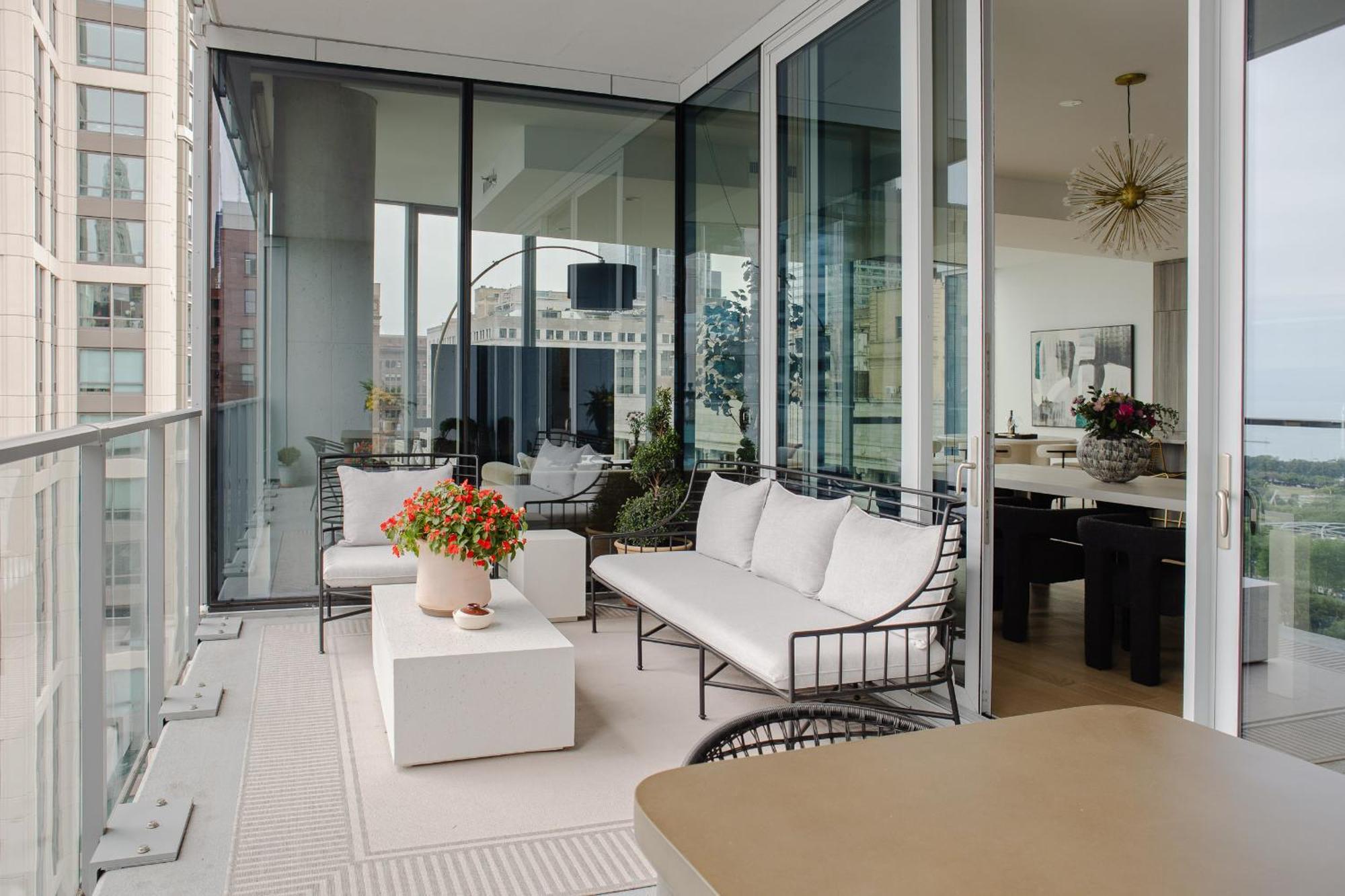 Premier Penthouses With Captivating Views Of Millennium Park Apartment Chicago