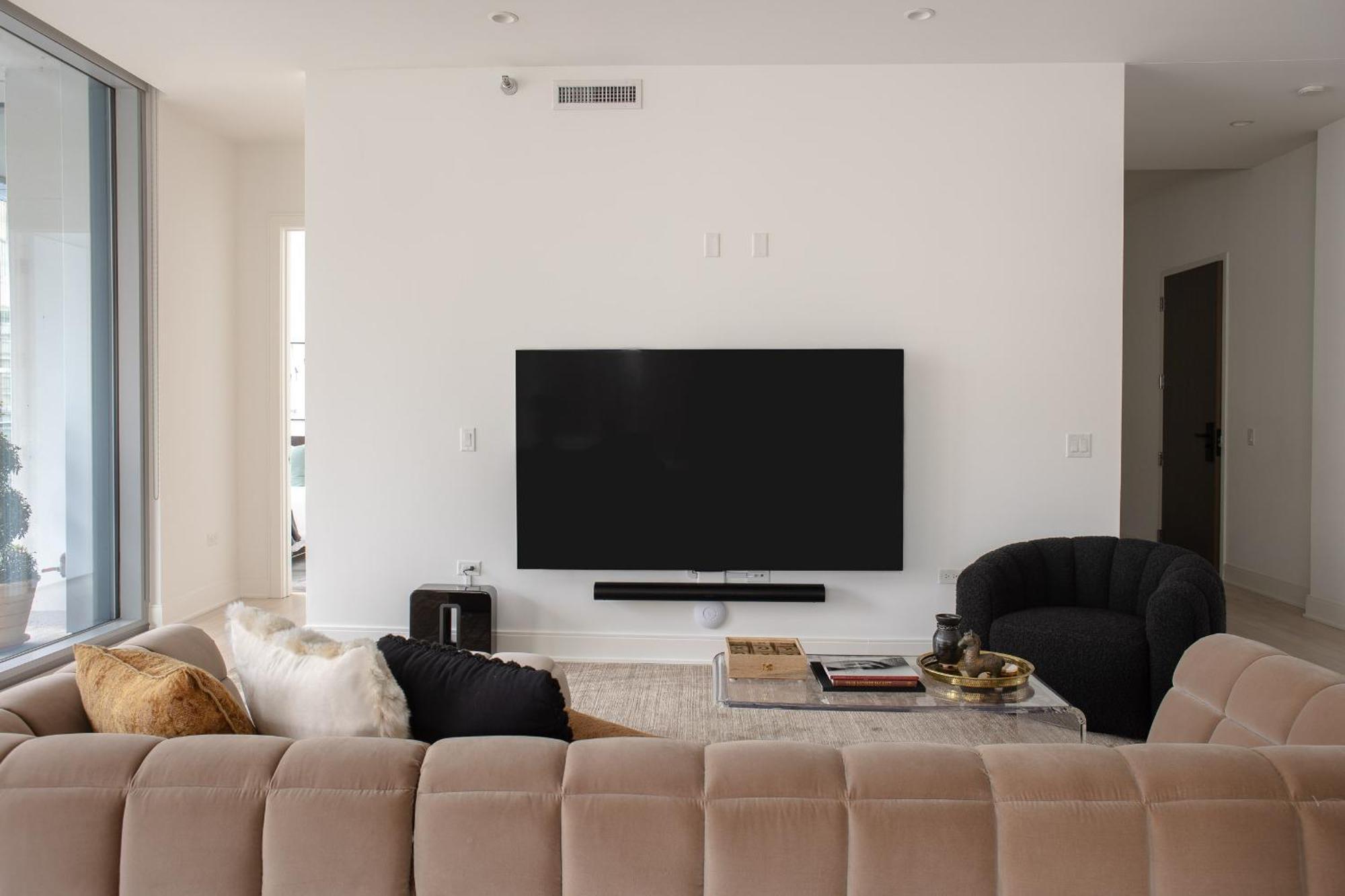 Premier Penthouses With Captivating Views Of Millennium Park Chicago