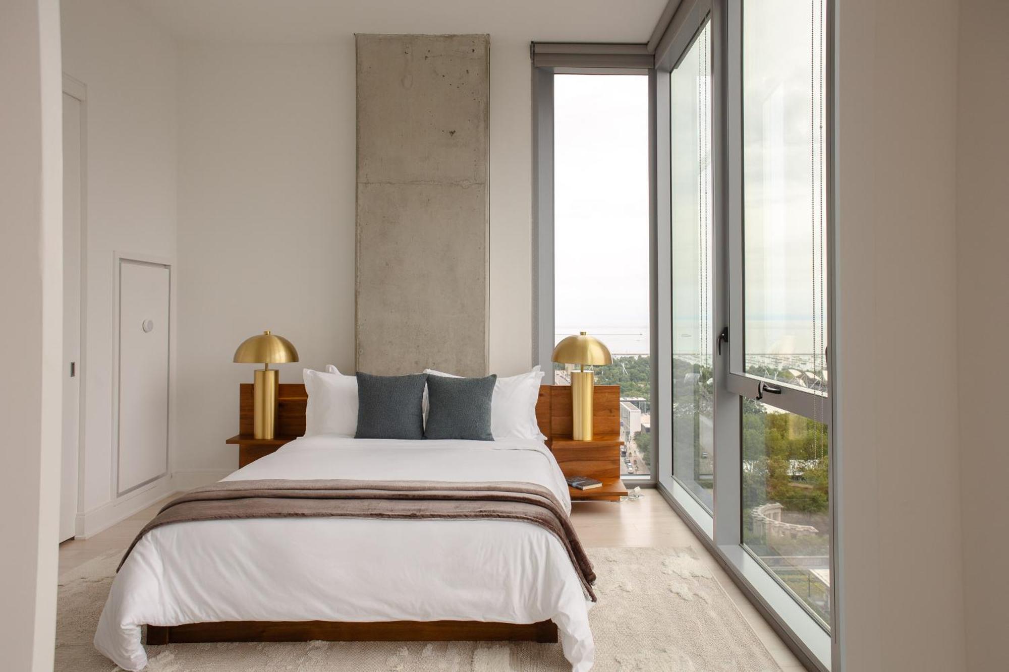 Premier Penthouses With Captivating Views Of Millennium Park Apartment