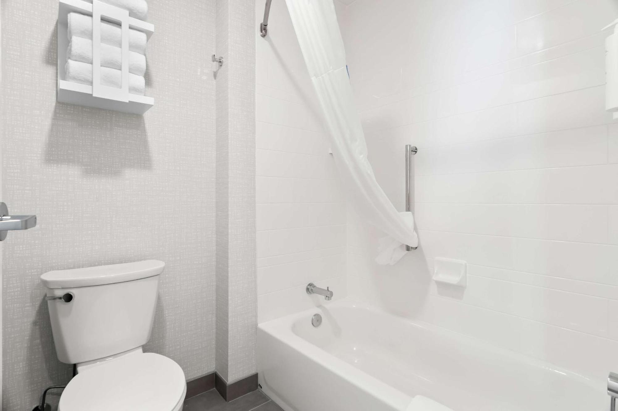 Hampton & Medical District Uic 3* Chicago