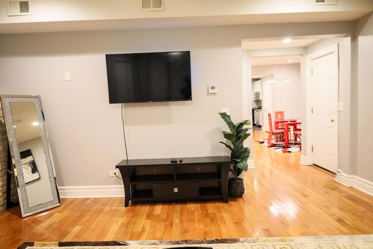 Apartment Gorgeous 4bdr In Chicago,15mins From Dwtn Chicago