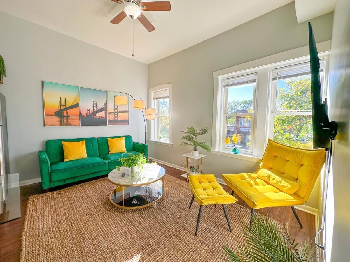 Apartment Spacious 2br Family Oasis In Irving Park 1e Sleeps 6 Chicago