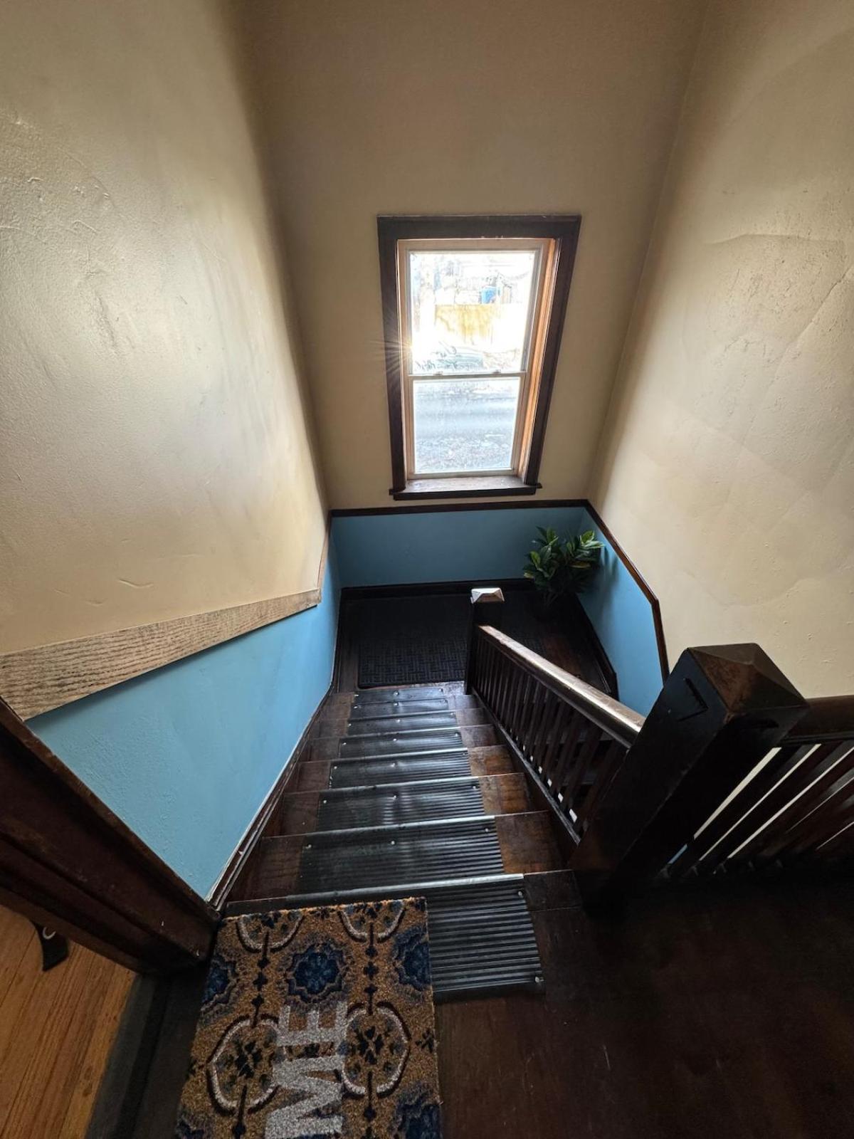 Apartment Quiet 1br, Eat-in Kitchen, Close To Midway Chicago