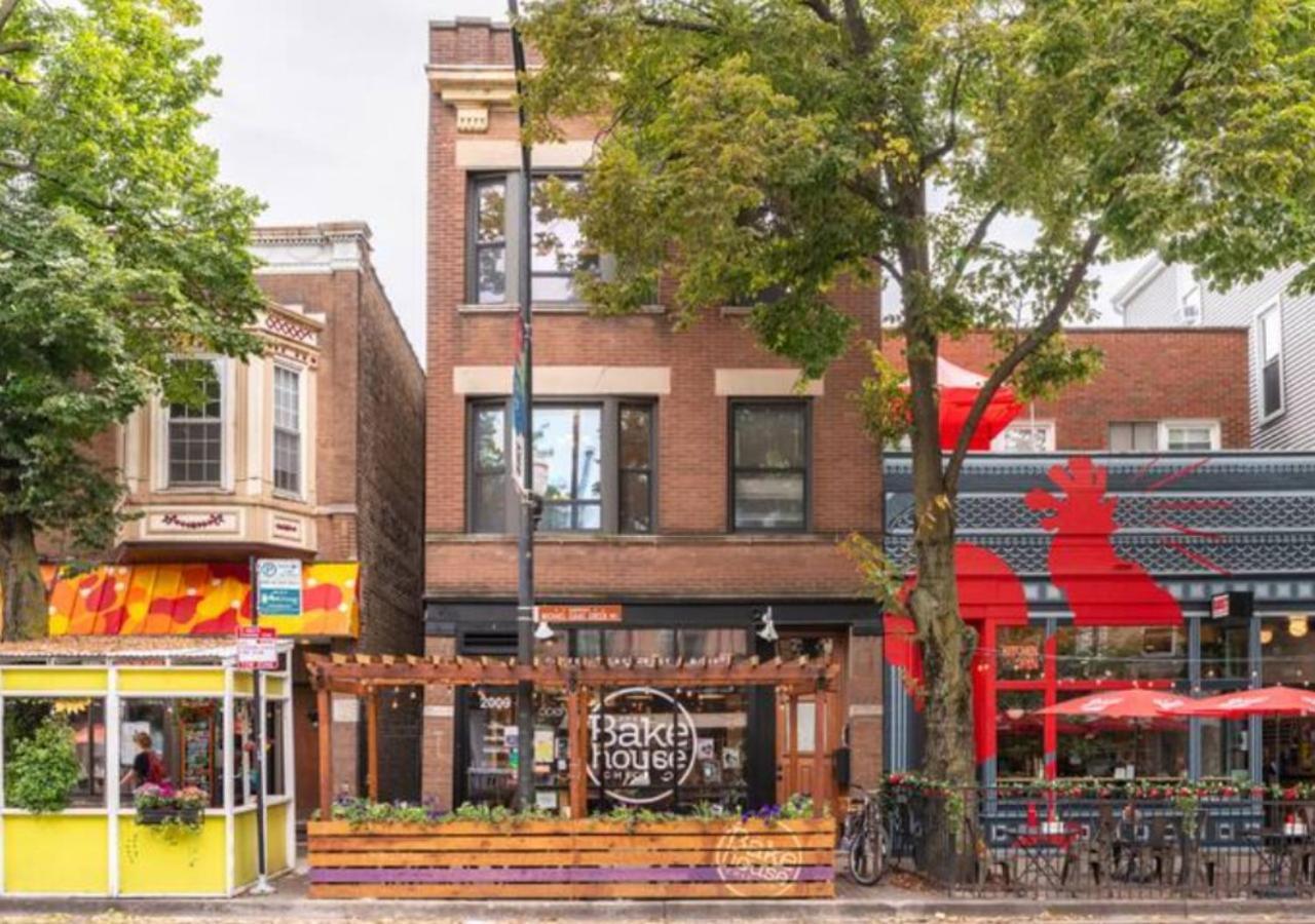 The Roscoe Village Apartment Chicago