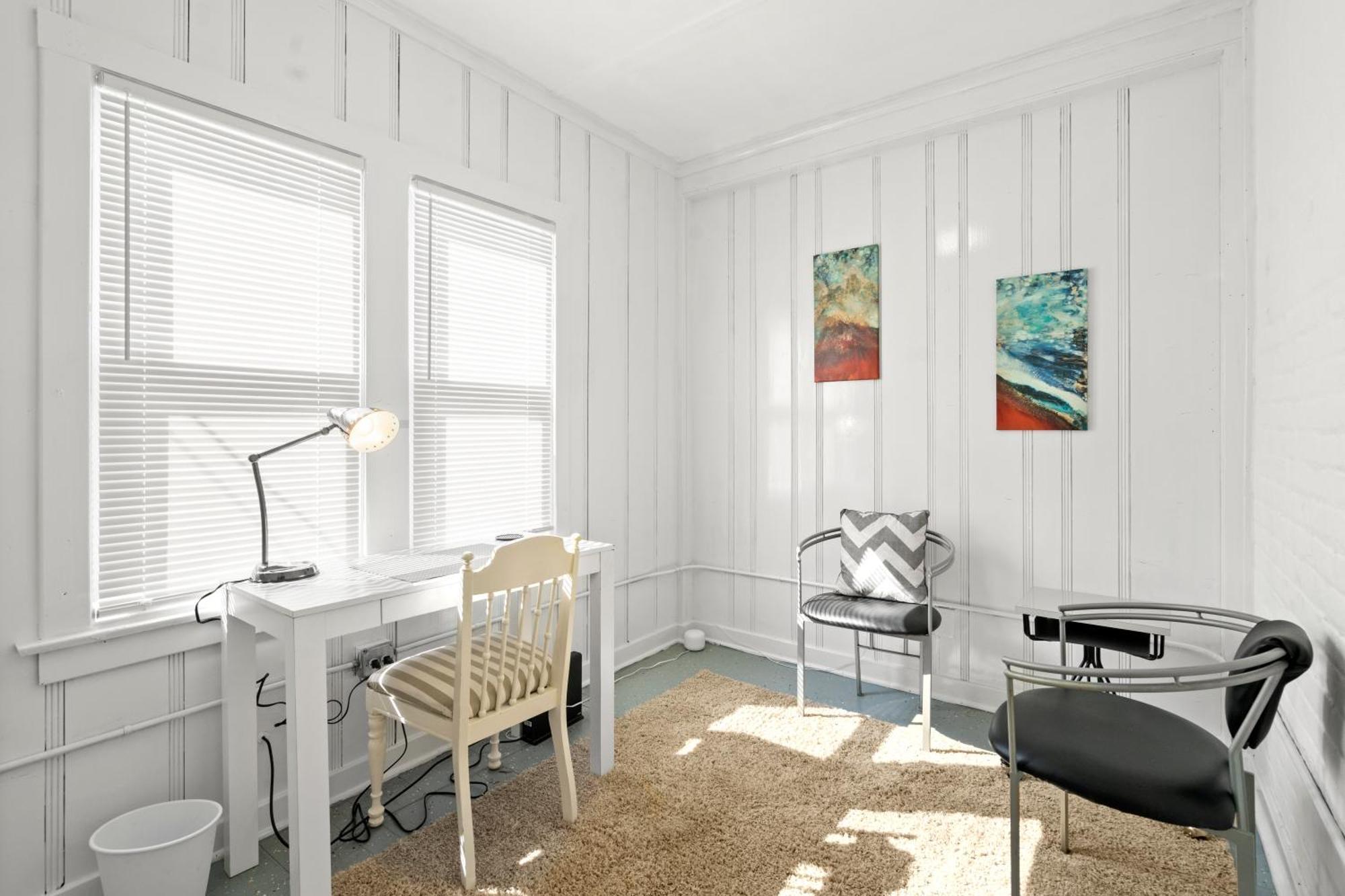 420 Long Term 2 Bedroom Laundry Private Parking Chicago