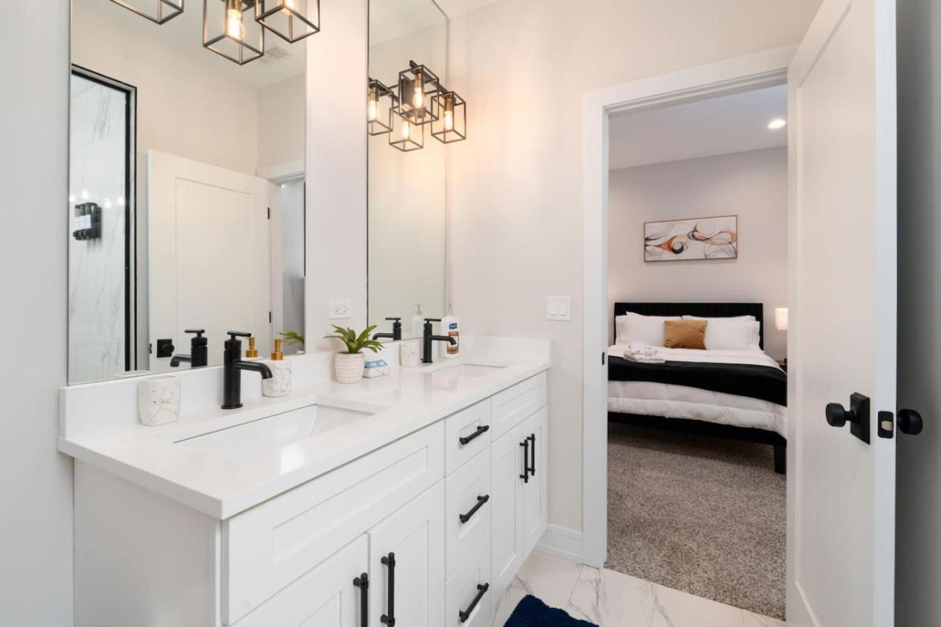Gilean Urban Retreat Apartment Chicago