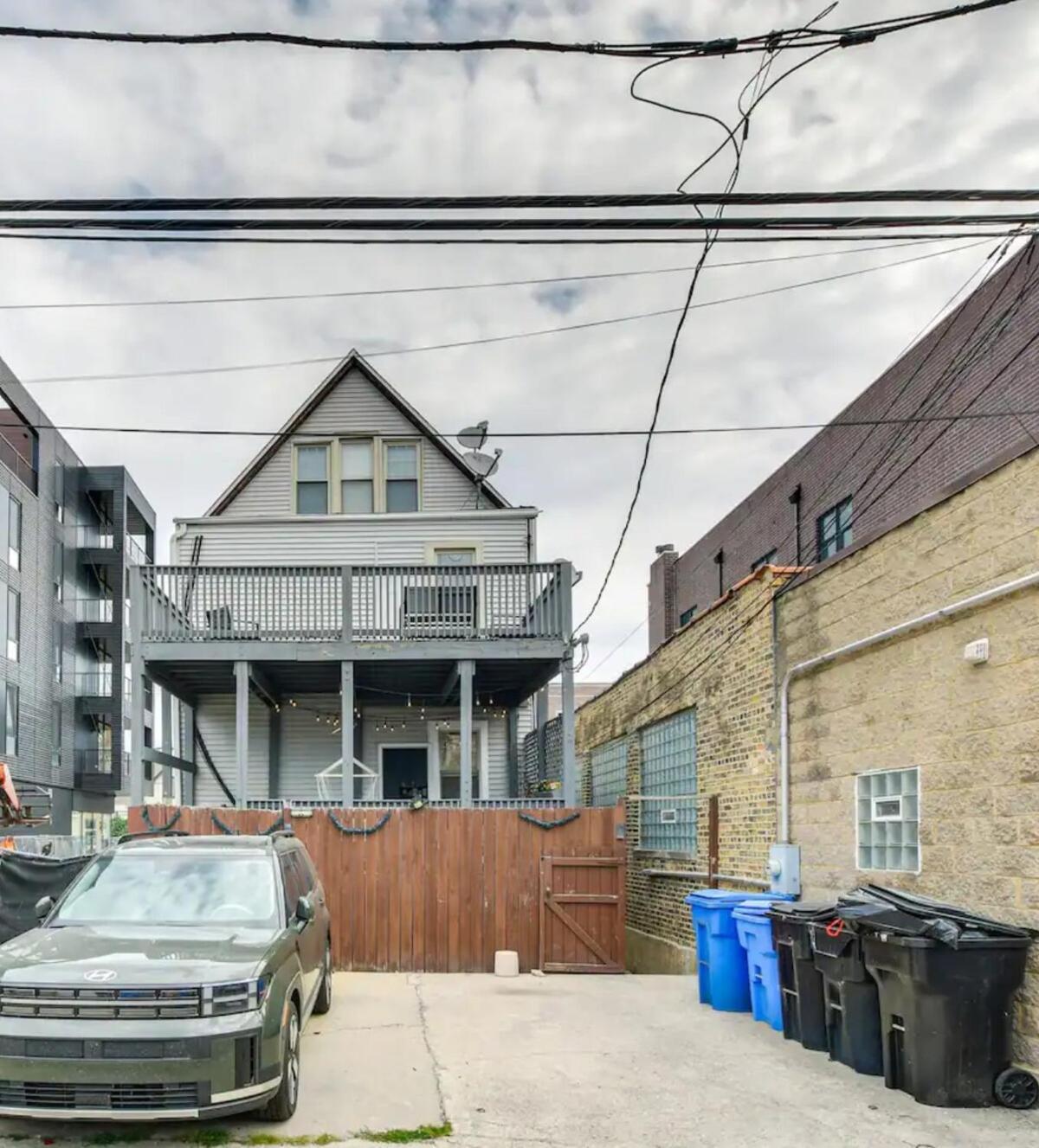2br 1bonus2bath Duplexofficesleeps6freeparking *