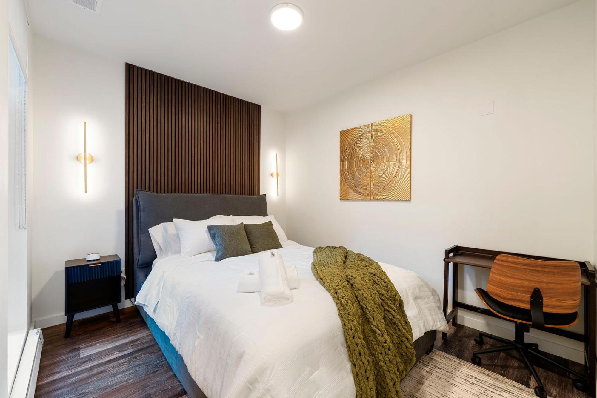 Apartment Luxury 2bd-2ba View-gym-rooftop *