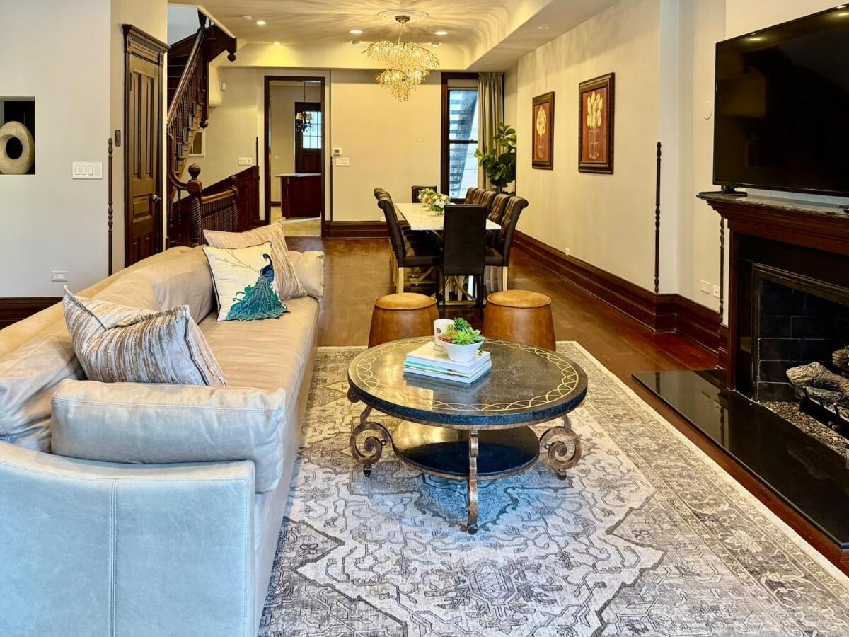 Spectacular Gilded Age 6 Bedroom Gold Coast Mansion With Deck Holiday home