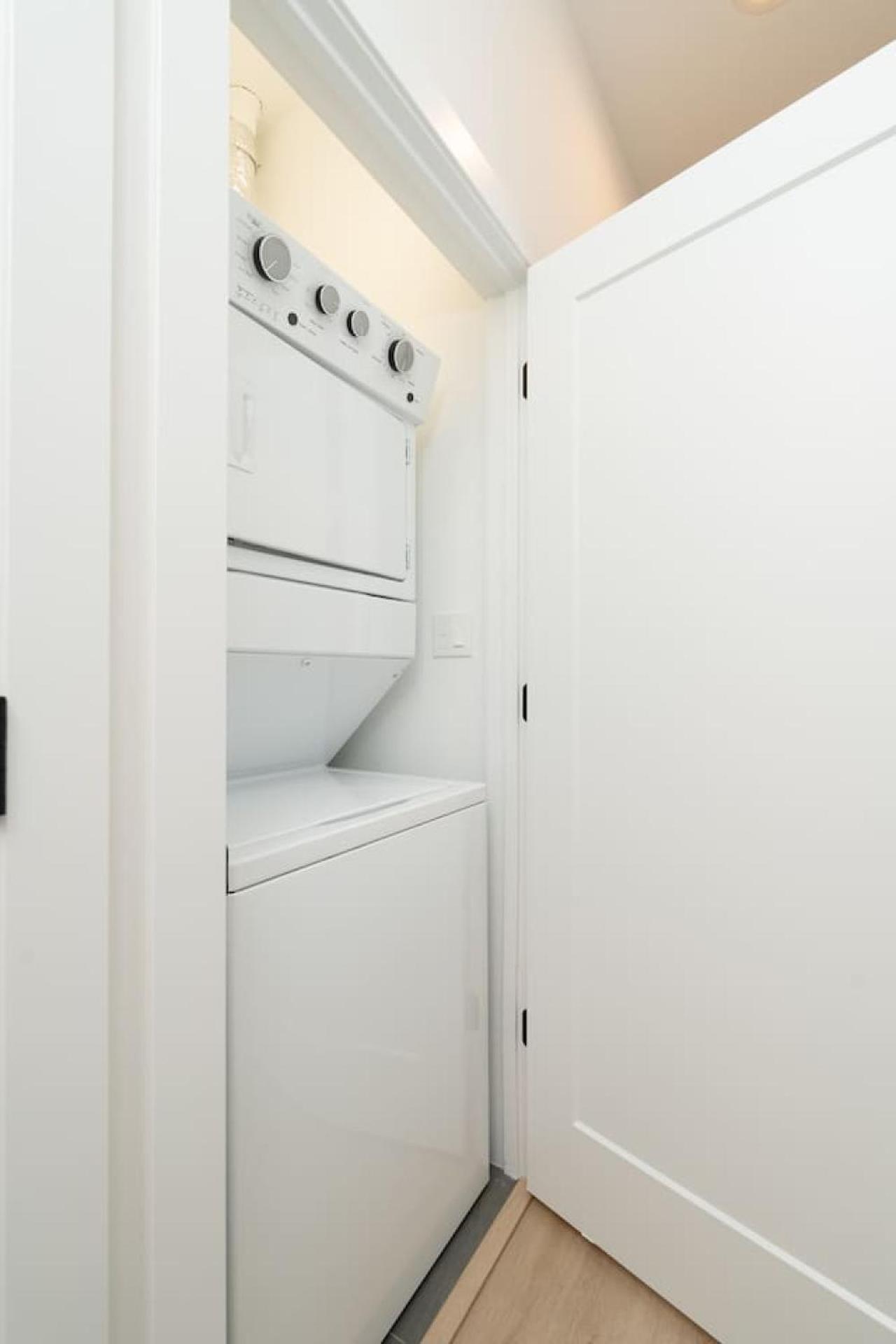 Apartment Affordable Private 1 Chicago