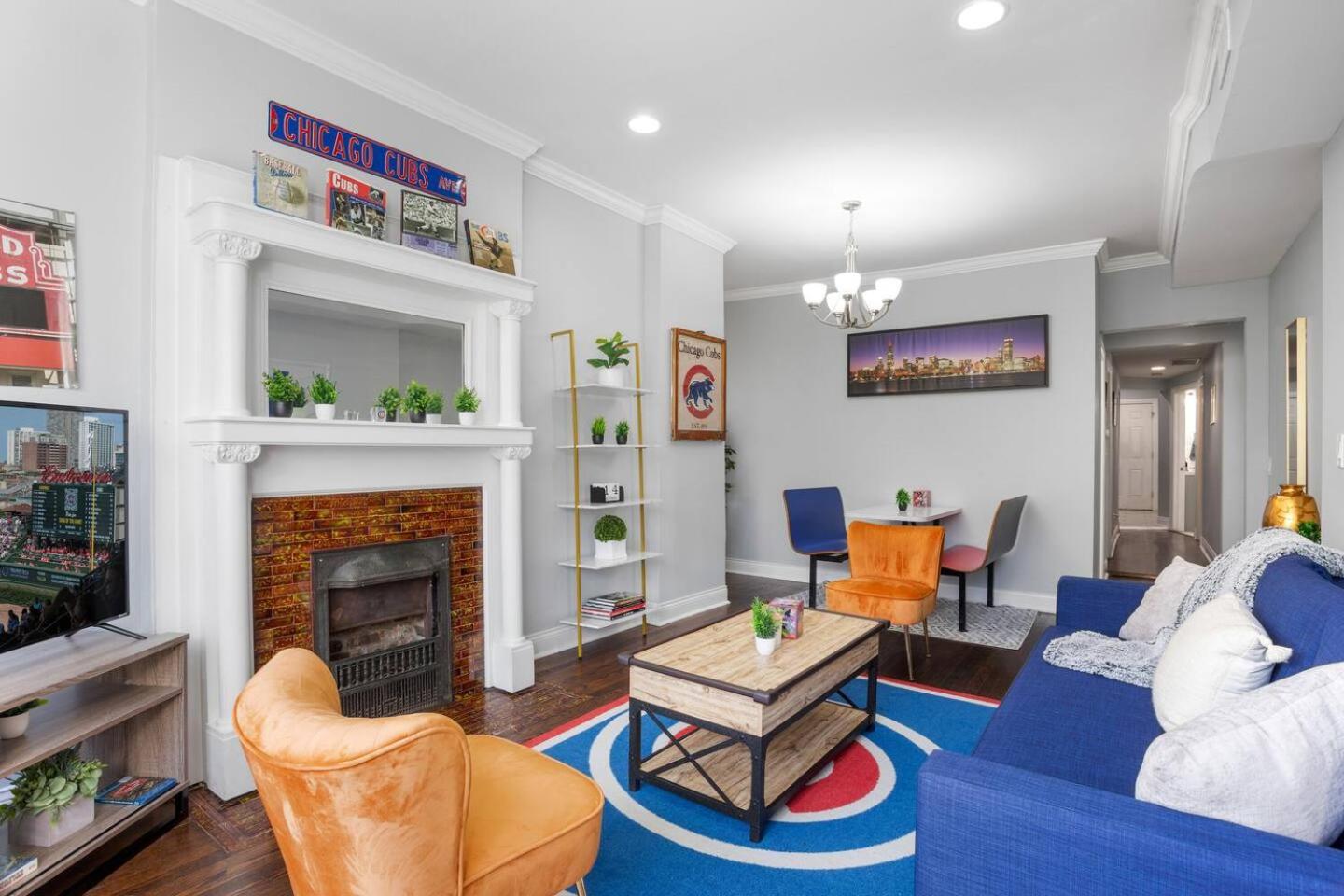 Apartment Modern 6br House Steps To Wrigleyville *