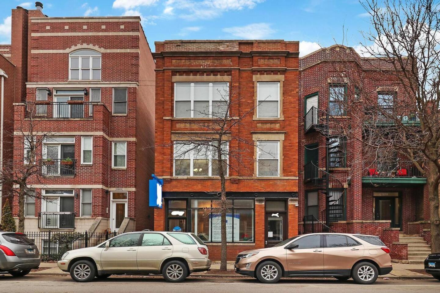 Modern 6br House Steps To Wrigleyville Apartment