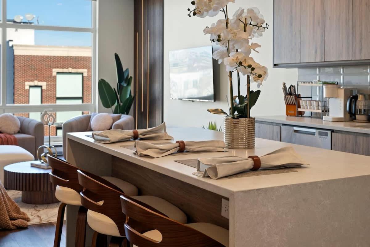 Apartment Luxury 2bd-2ba View-gym-rooftop Chicago