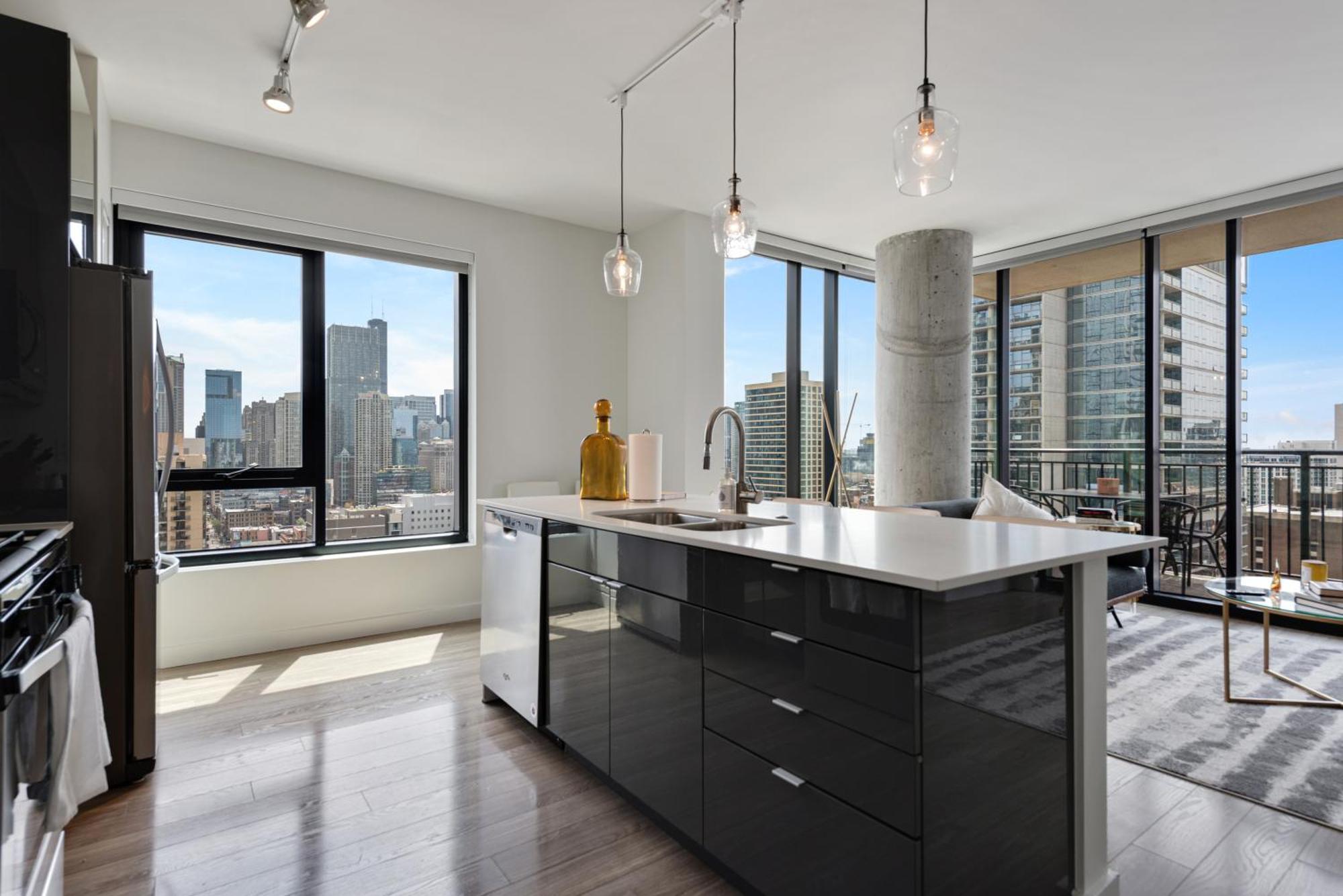 Aurelien Spacious In The Heart Of Gold Coast Apartment *
