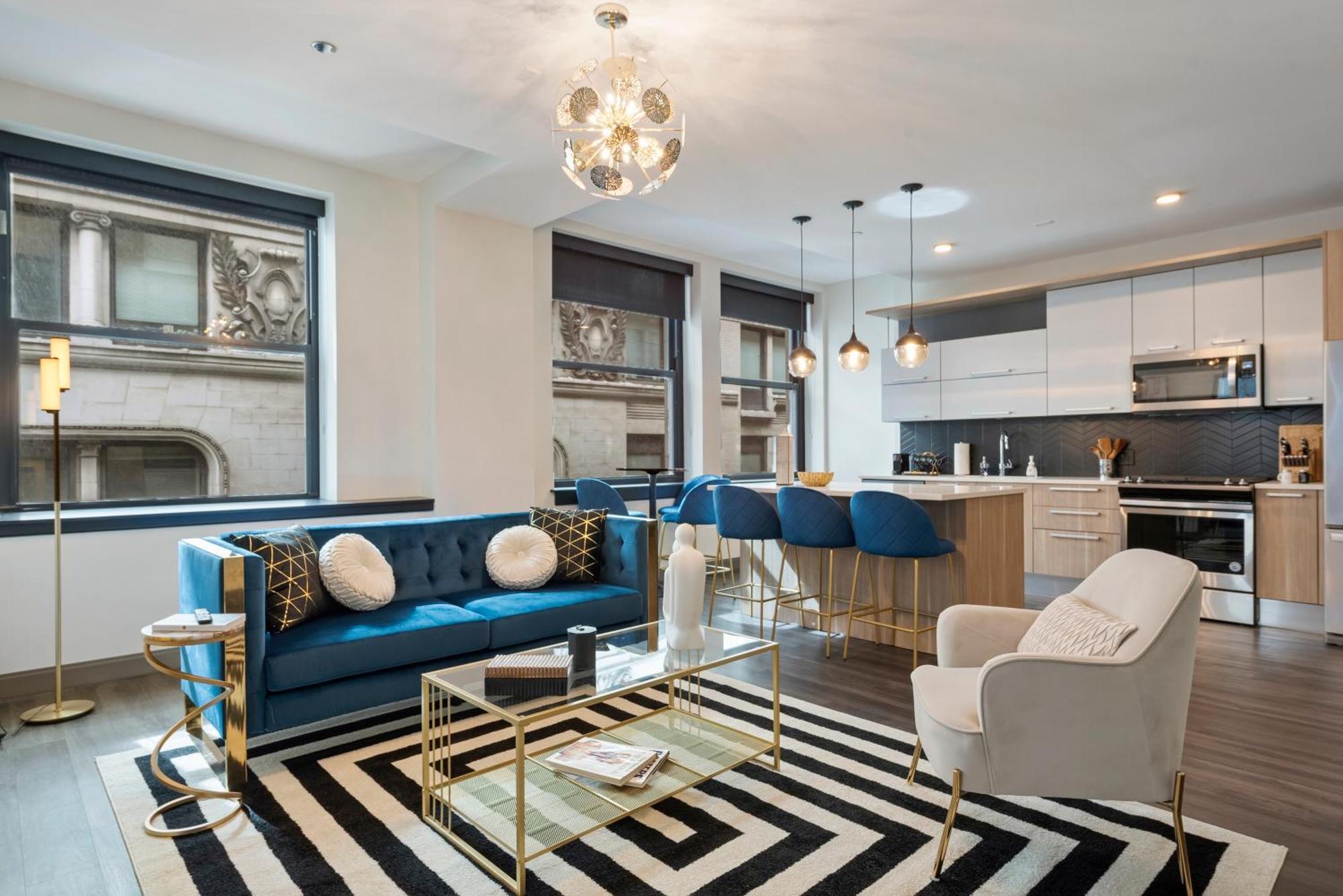 Experience Downtown At Millennium - Luxury In The Loop