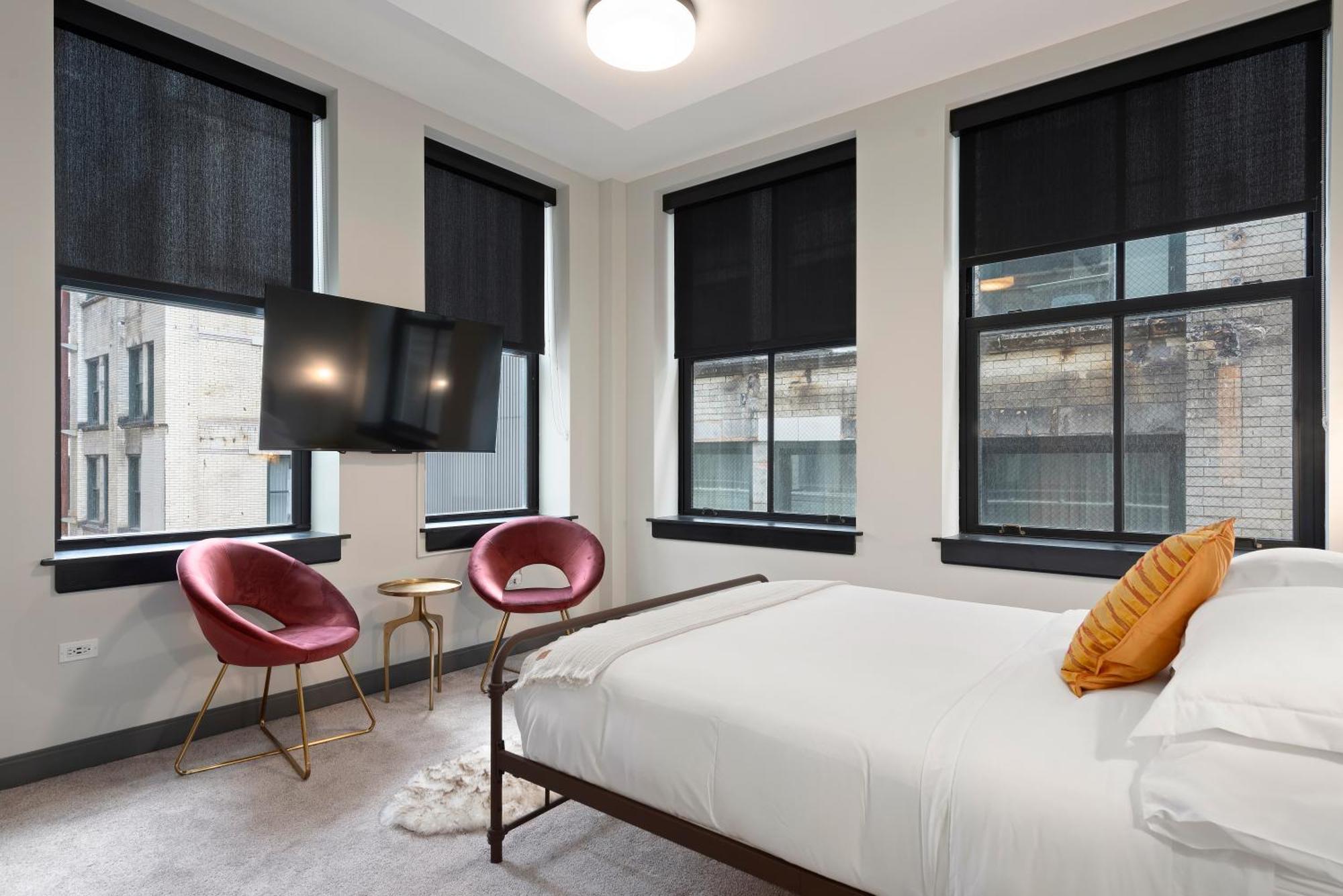 Experience Downtown At Millennium - Luxury In The Loop Apartment Chicago