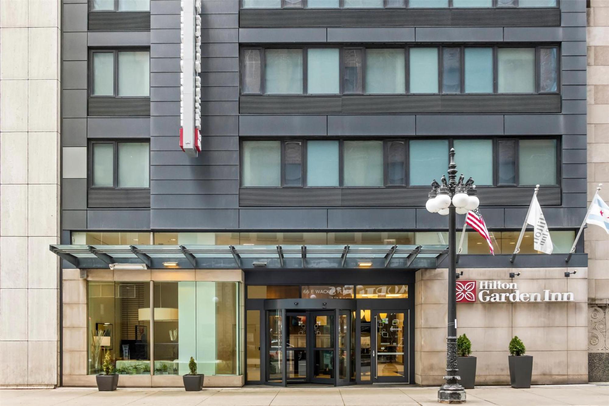 Hilton Garden Downtown Riverwalk Hotel