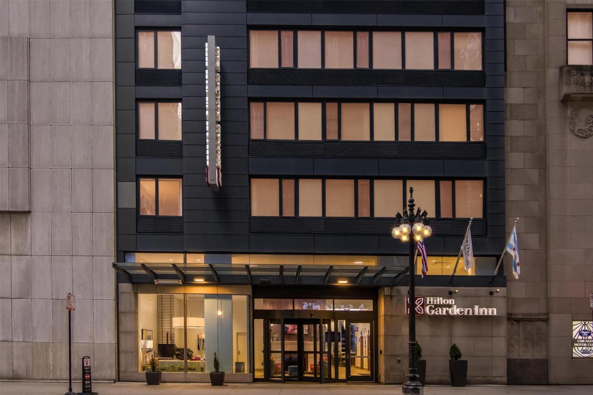 Hotel Hilton Garden Downtown Riverwalk 3*