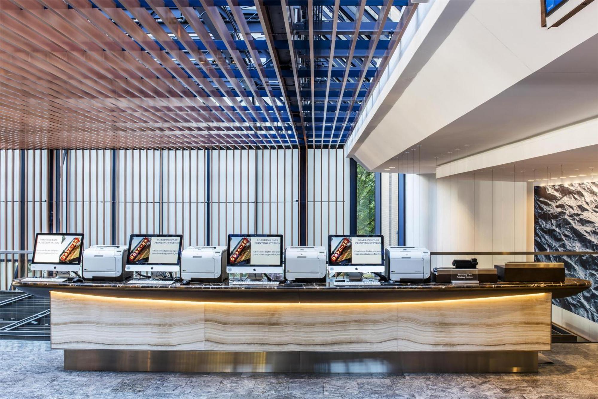 Hyatt Regency Hotel 4*