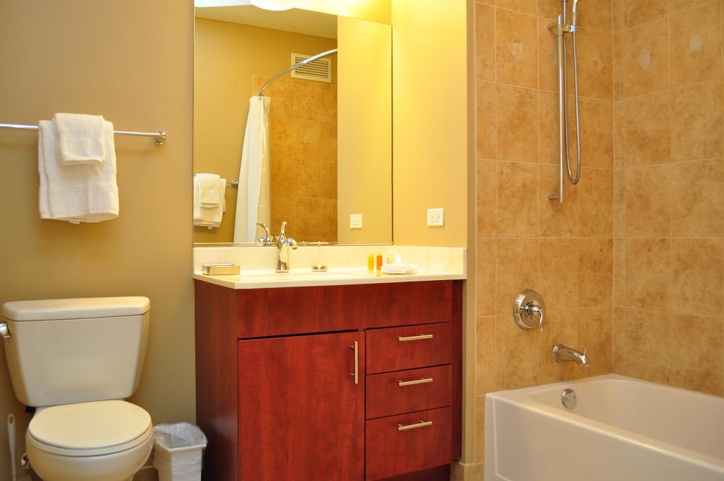 Modern Loop Aparthotel Chicago
