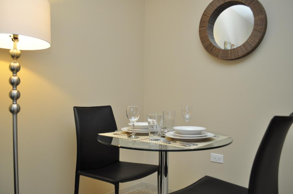 Modern Loop Aparthotel