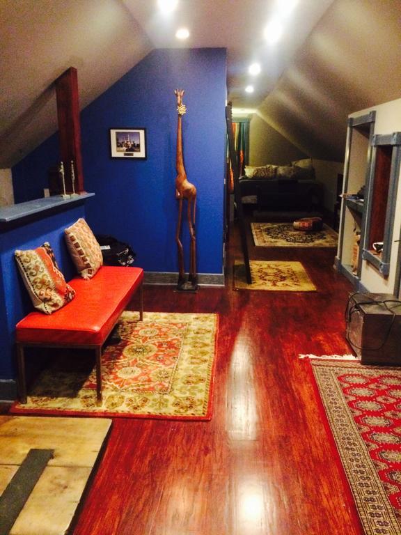 Pilsen Roadhouse Homestay