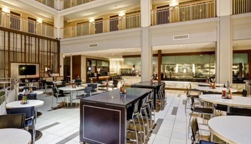 Embassy - Downtown River North 3*