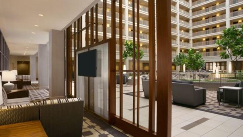 Embassy - Downtown River North Hotel 3*