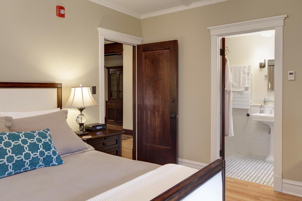 Bed & Breakfast Lang House B&B - Chicago 4*