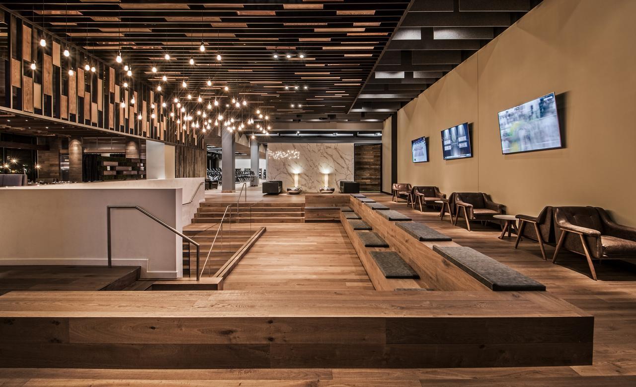 Resort The & Athletic Club At Midtown Chicago