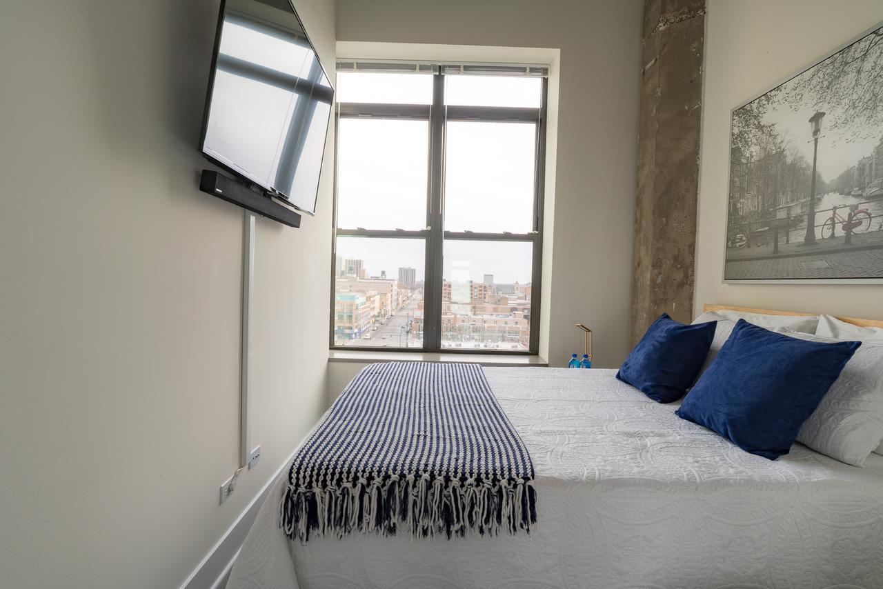 Mccormick Place Lofts By Cloud9 Chicago