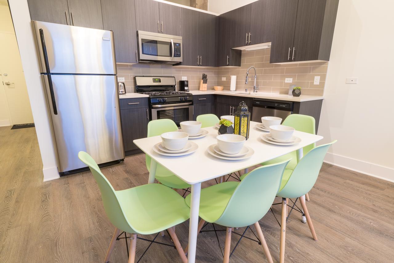 Apartment Mccormick Place Lofts By Cloud9 Chicago