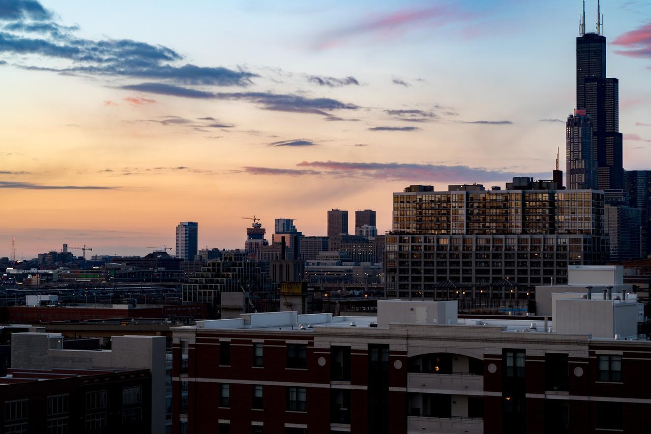 Mccormick Place Lofts By Cloud9 *