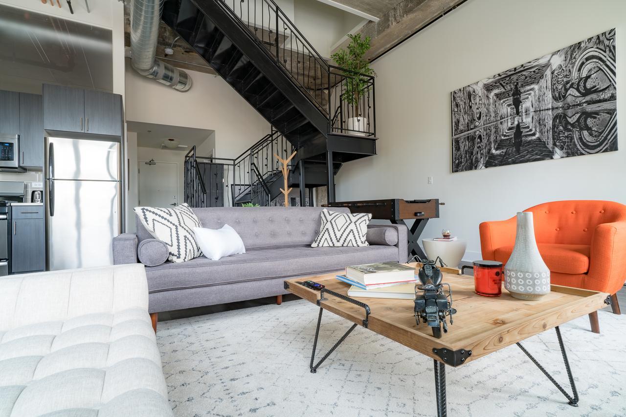 Mccormick Place Lofts By Cloud9 *