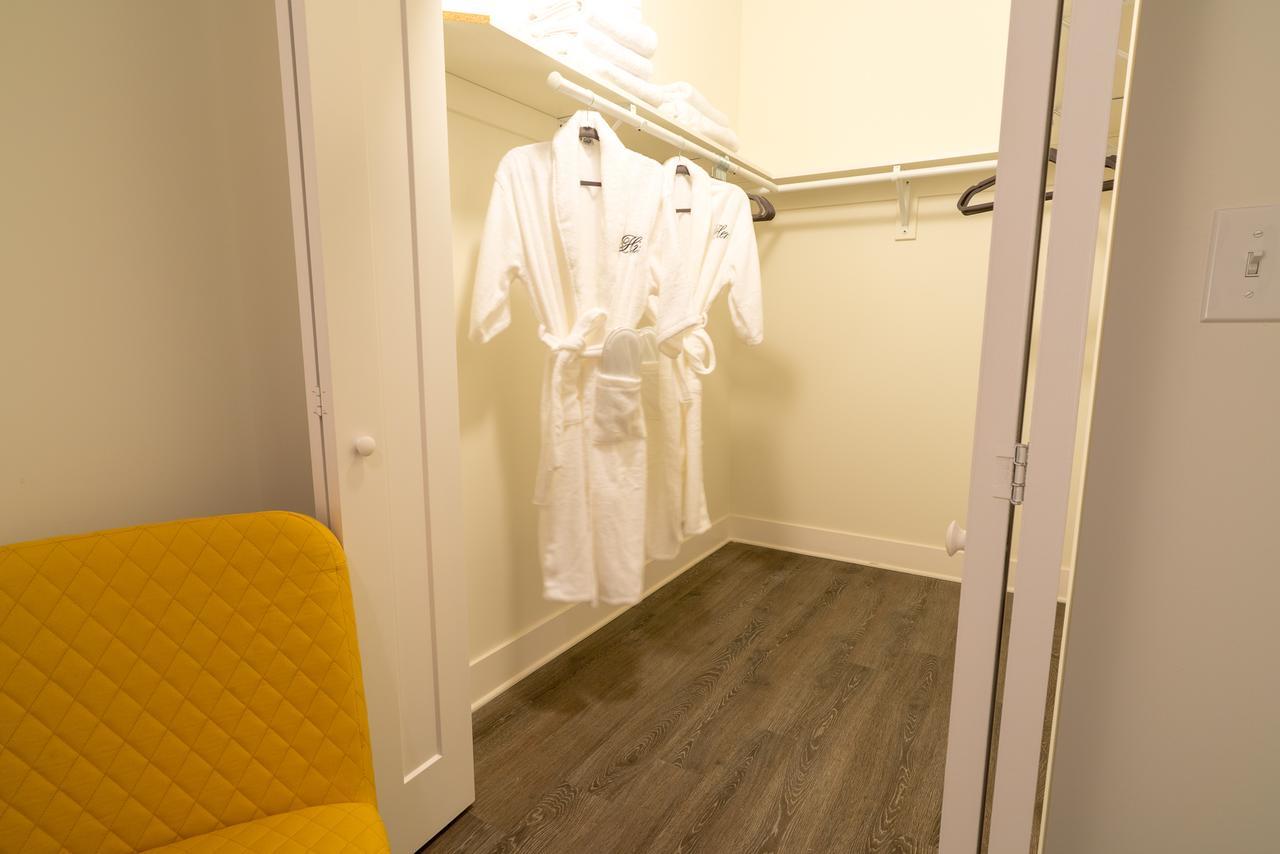 Mccormick Place Lofts By Cloud9