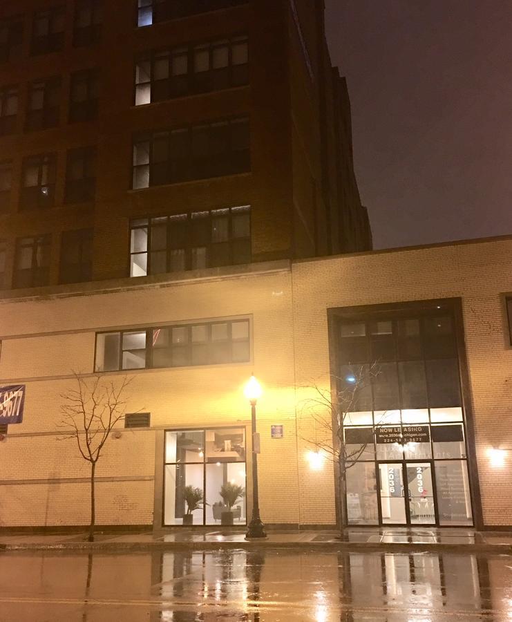 Mccormick Place Lofts By Cloud9 Apartment Chicago