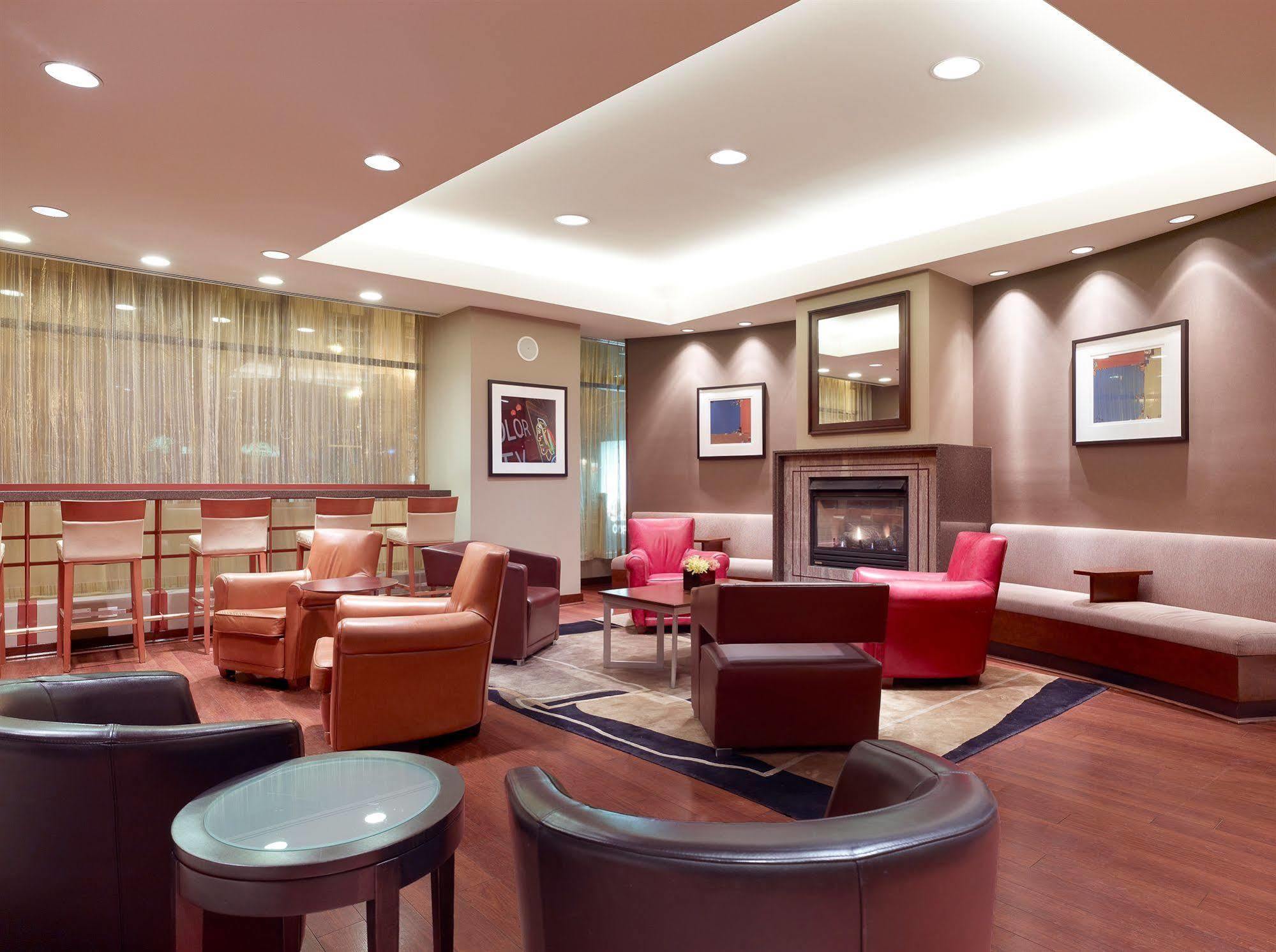 Hotel Central Loop 4*