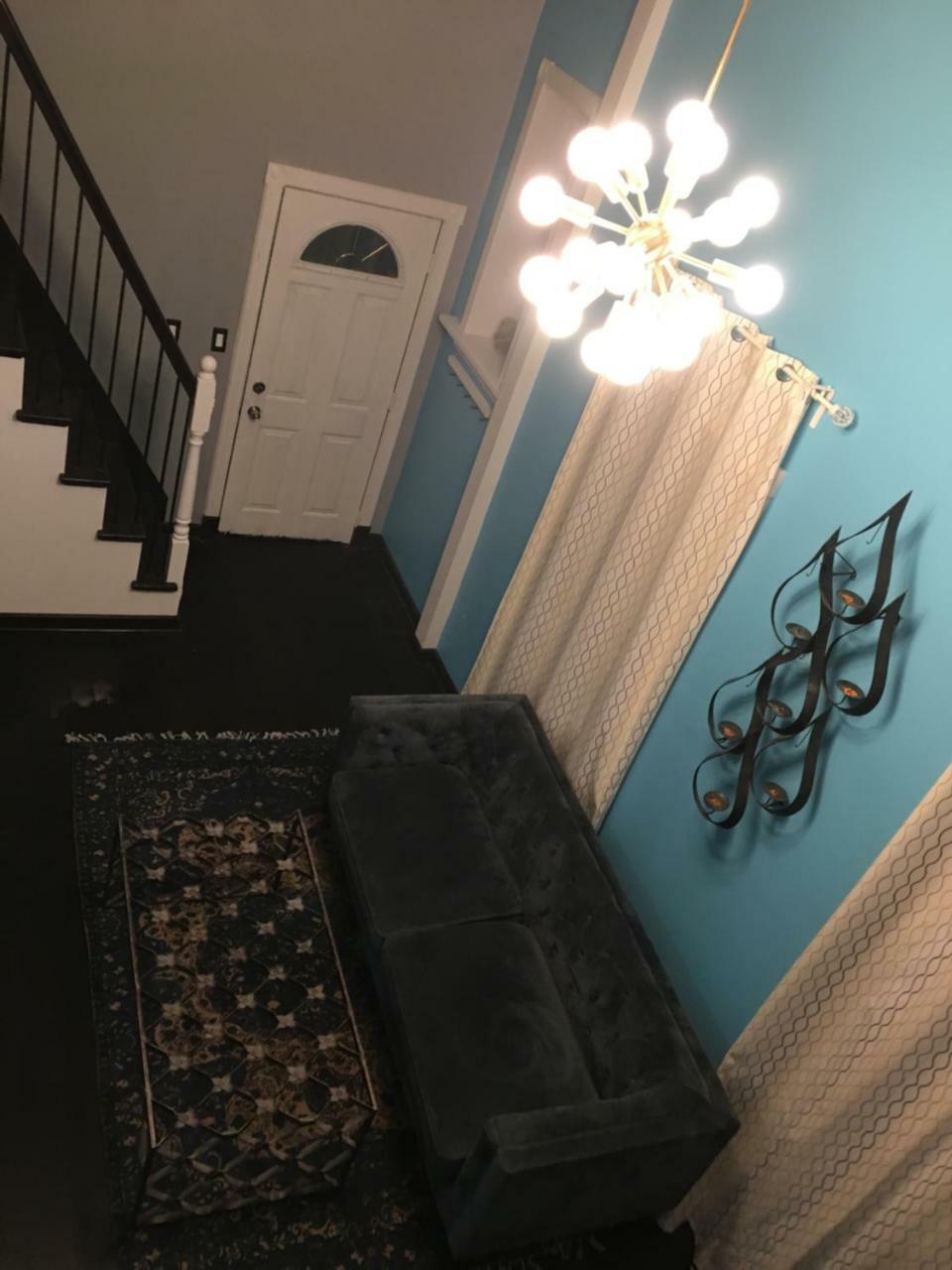 Pilsen Roadhouse Homestay Chicago