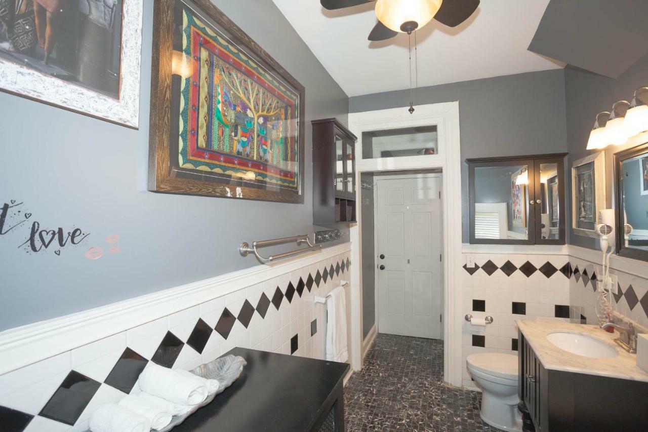 Bed & Breakfast Welcome Manor 5*
