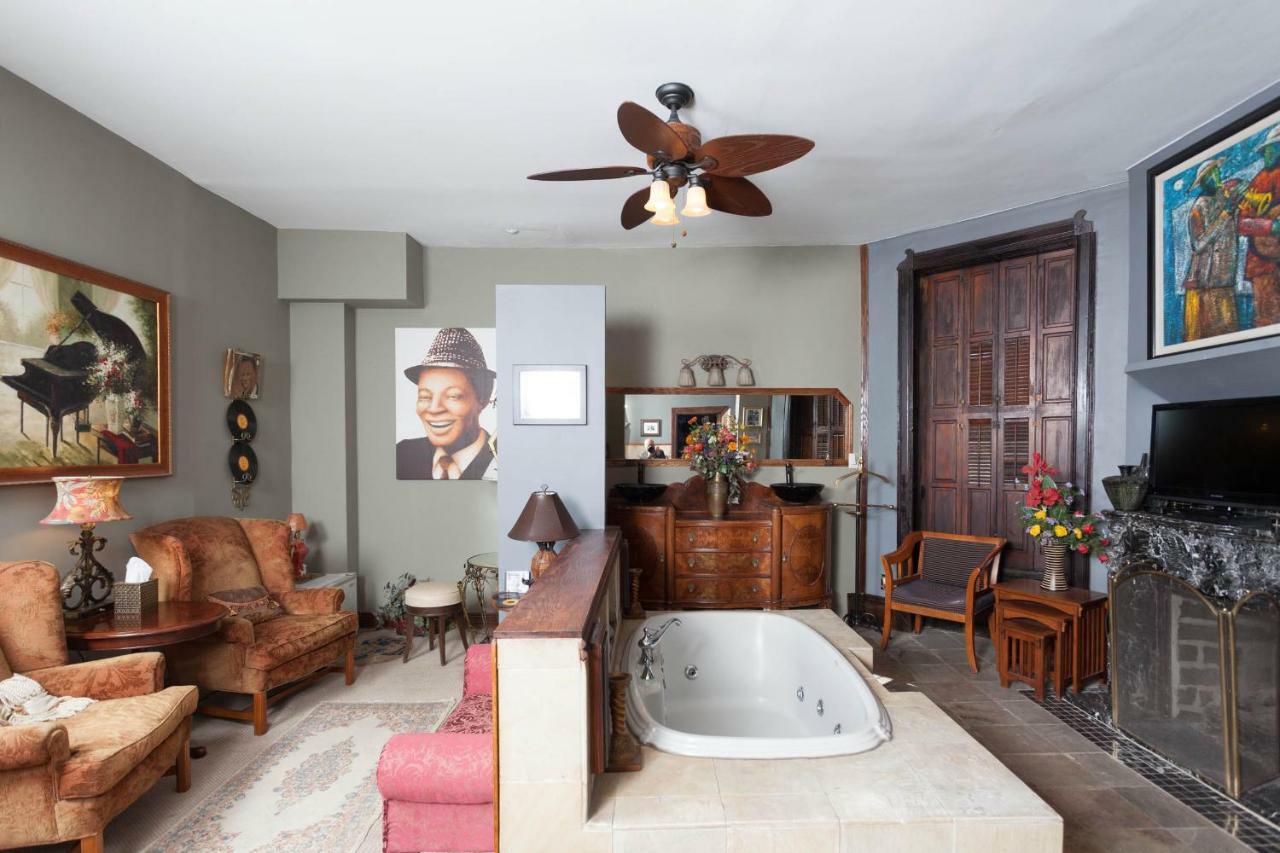 Welcome Manor Bed & Breakfast 5*