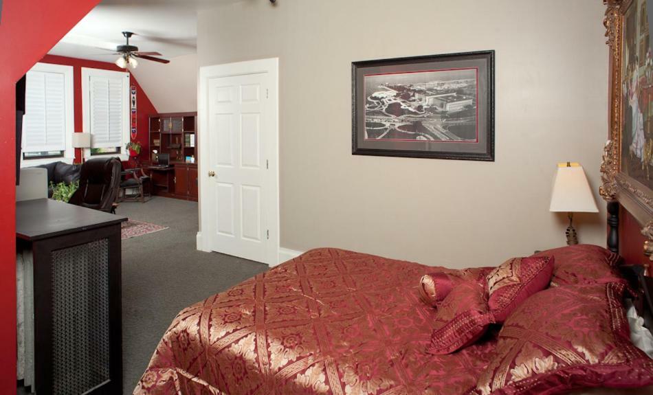Welcome Manor Bed & Breakfast