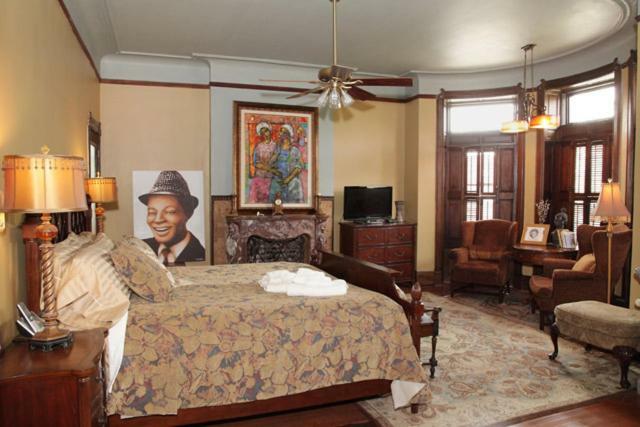 Welcome Manor Bed & Breakfast