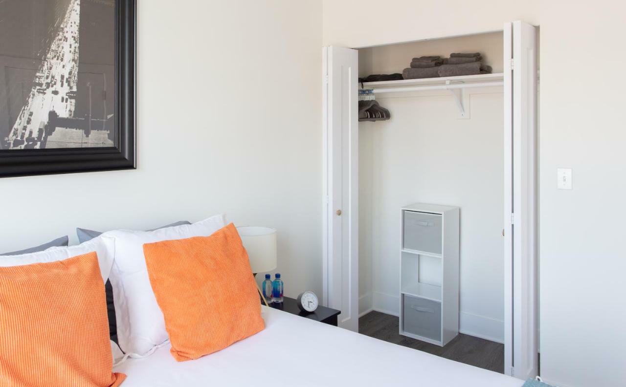 Mccormick Place Lofts By Cloud9
