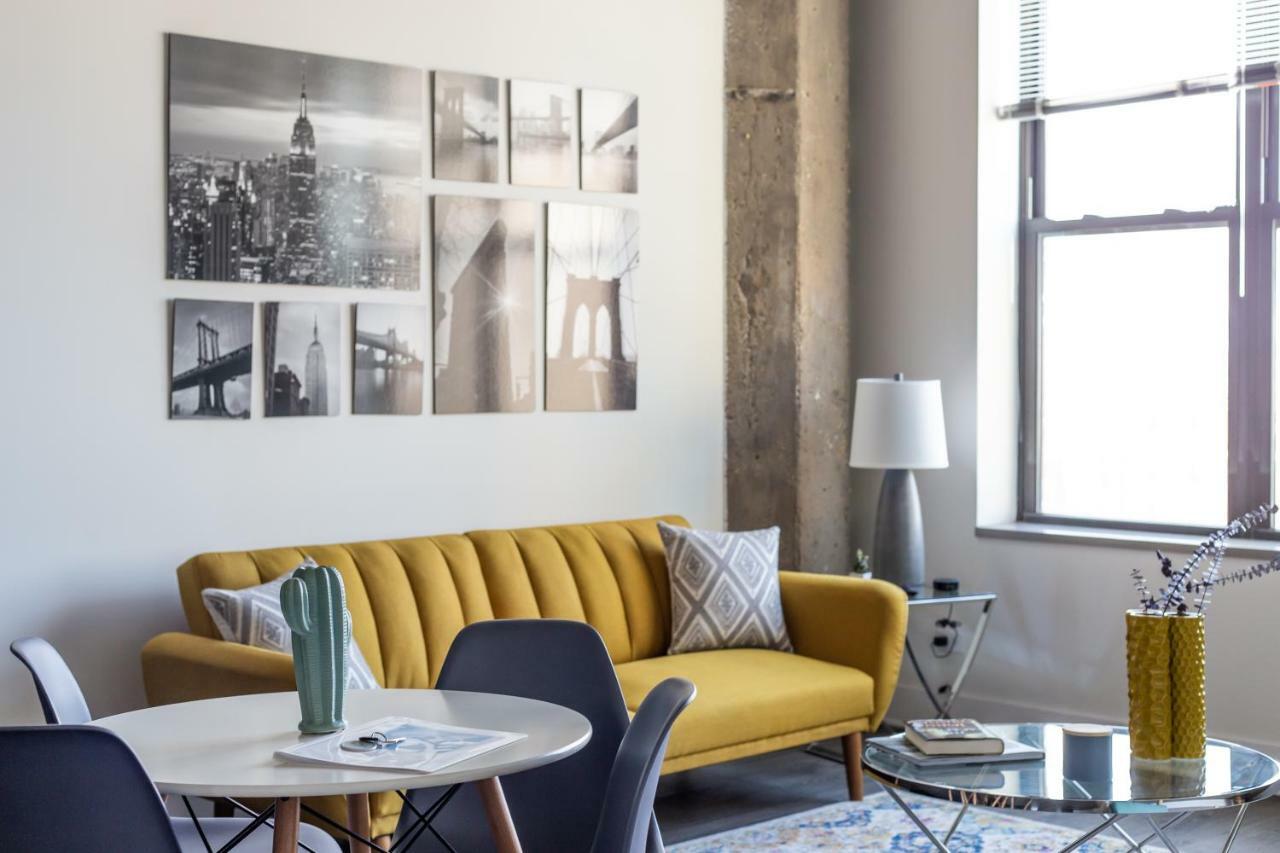 Apartment Mccormick Place Lofts By Cloud9 Chicago