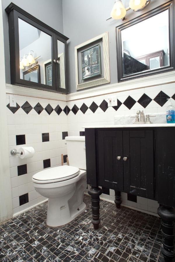 Bed & Breakfast Welcome Manor 5*