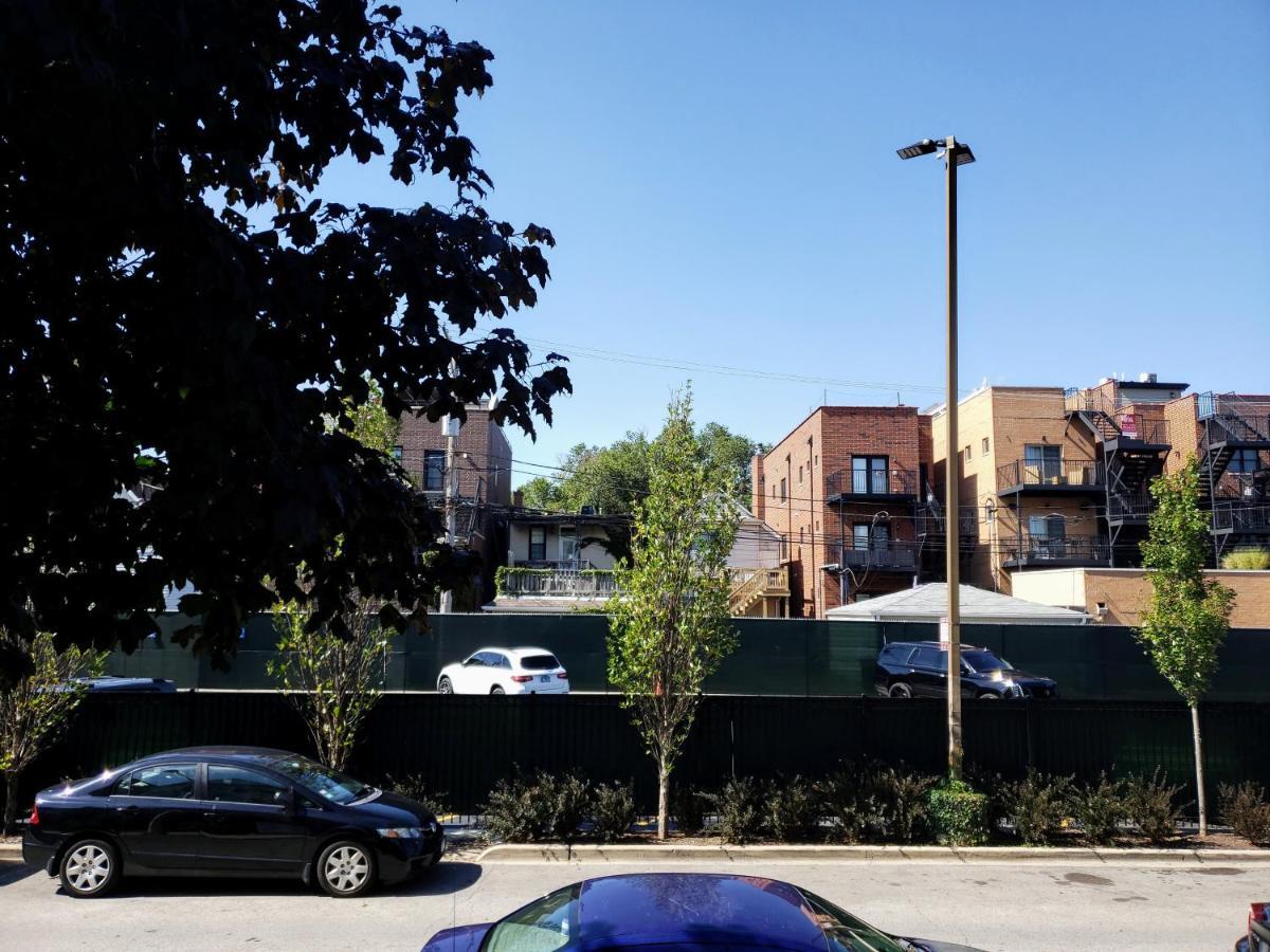 Apartment Wrigleyville Oasis *