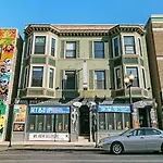 Trendy 2Br Apartment With Modern Amenities - Halsted 2A