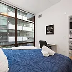 Sleek 2 Bed 2 Bath Condo In Trendy Fulton Market
