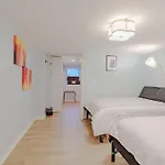 Prime Location In Lakeview Near Wrigleyville